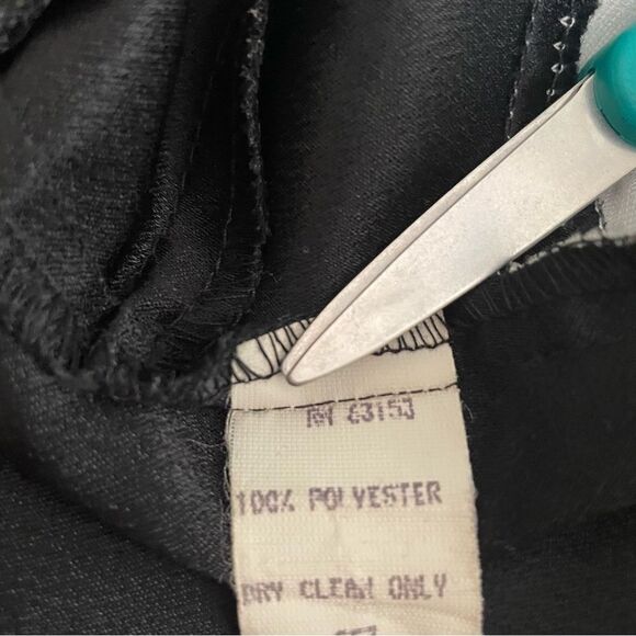 Vintage 80s-90s Rampage Retro Inspired Black & White Dress - Picture 6 of 8